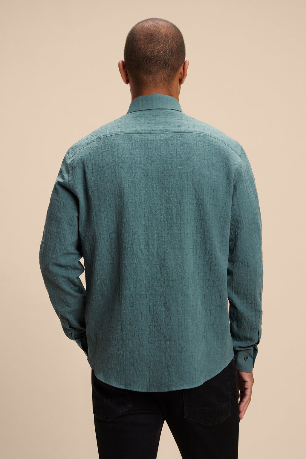 Kasumi Grid Cypress shirt, back on model
