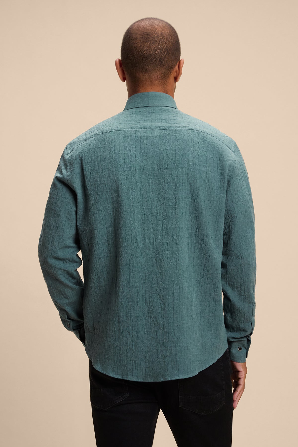 Kasumi Grid Cypress shirt, back on model