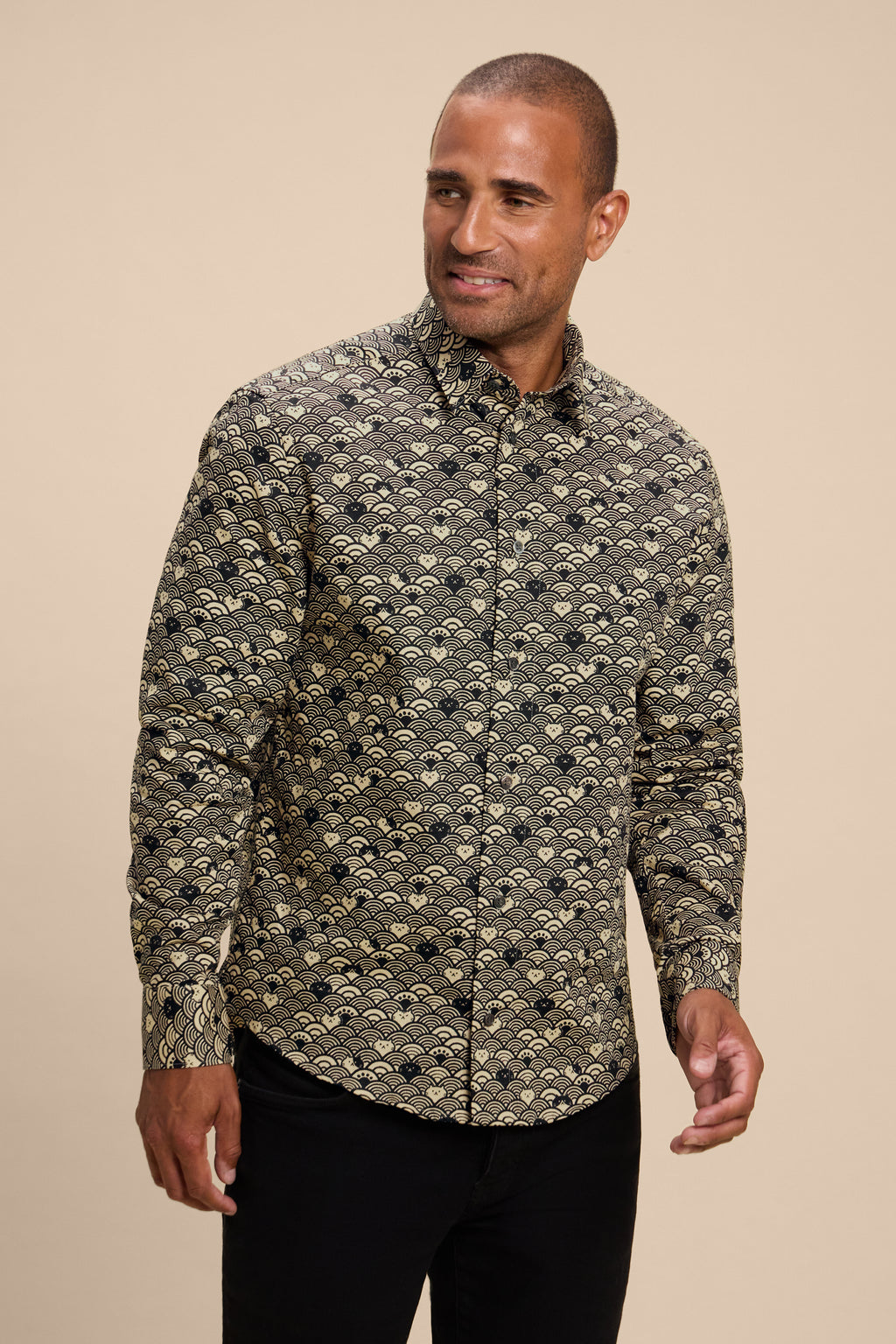 Wave Cats Black shirt, in motion